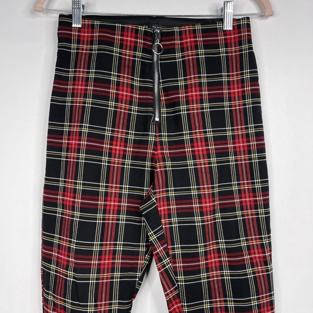 2/$30 ZARA Tartan Plaid Zip-up Skinny Pants Ring Pull Medium Red Black #7310 - Picture 6 of 16